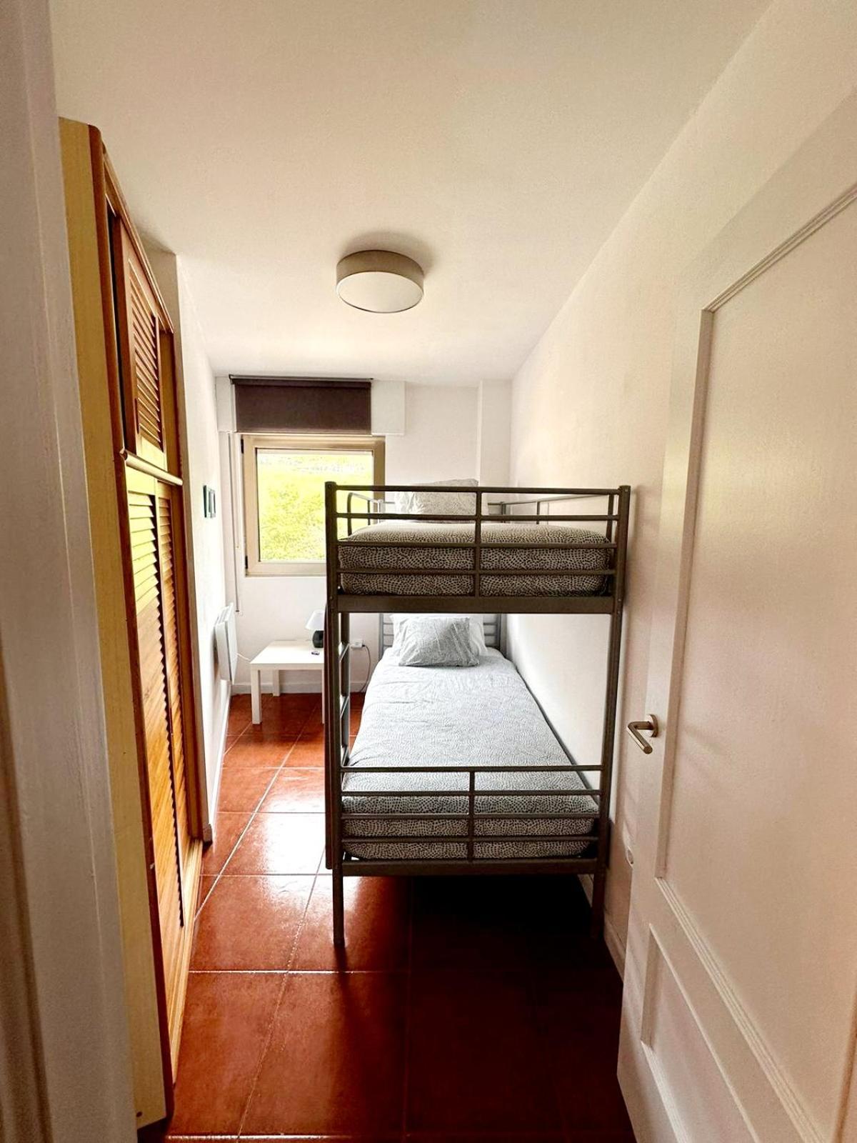 Apartamento Playa Meron San Vicente De La Barquera Exterior foto